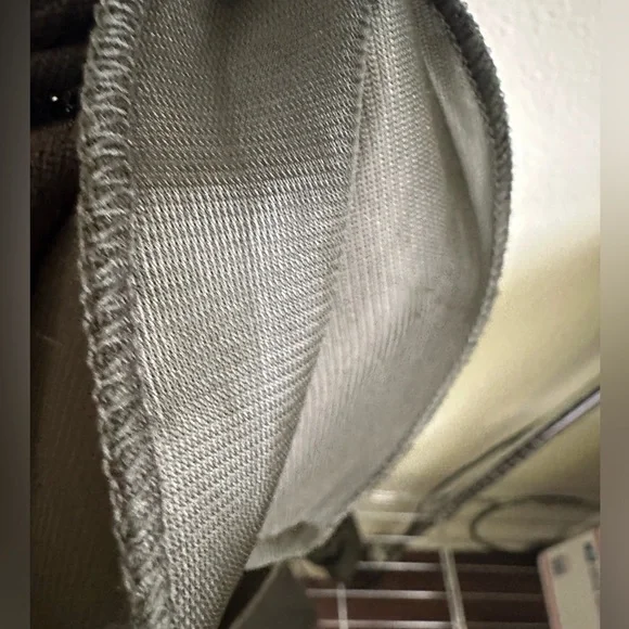 ST. JOHN 3 PIECE SWEATER PANT SET - Picture 11 of 13